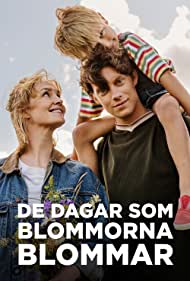 Watch Free The Days the Flowers Bloom (2019)