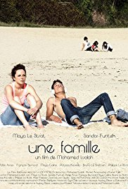 Watch Free Une famille (2015)